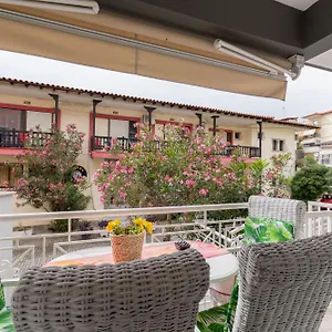 Apartment Family Apartments&suites, Neos Marmaras