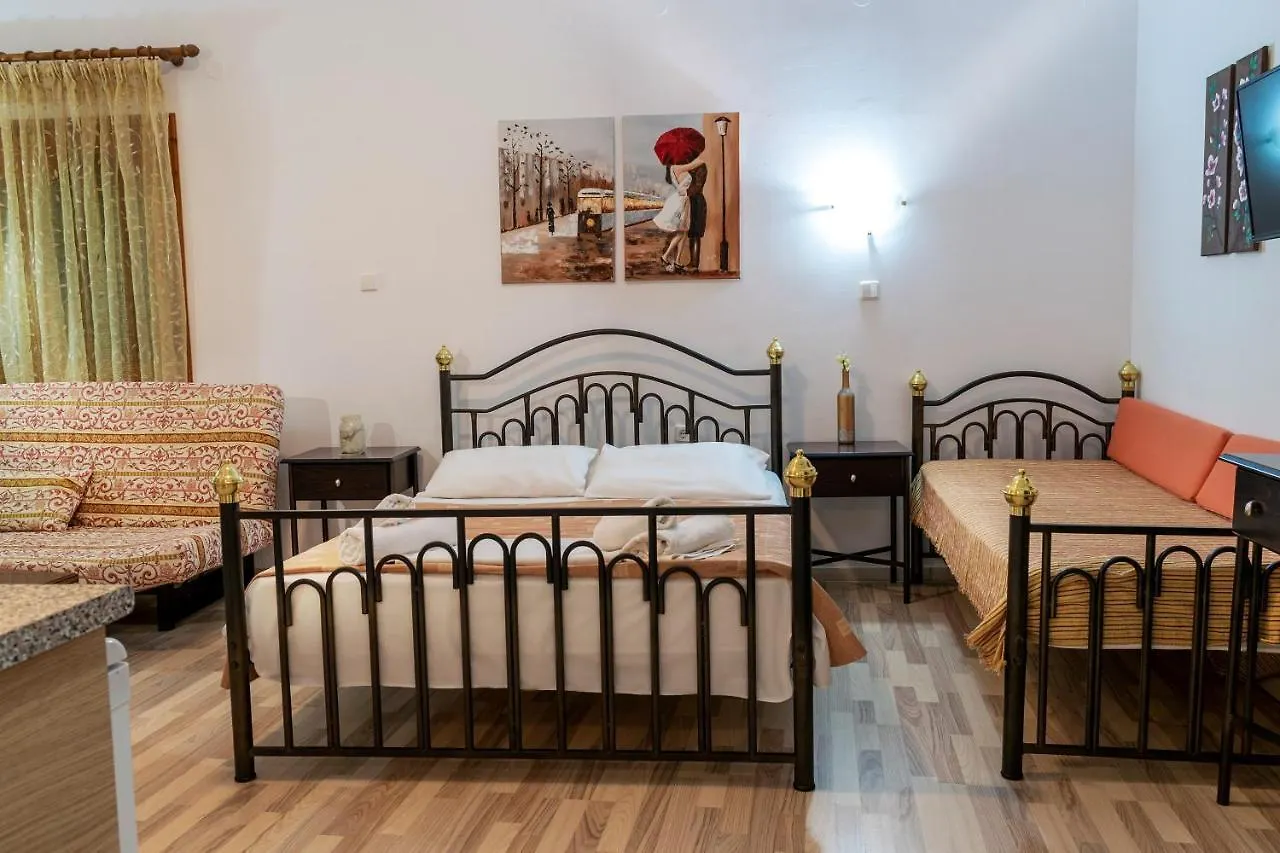 Sofias Studios East Home Греция